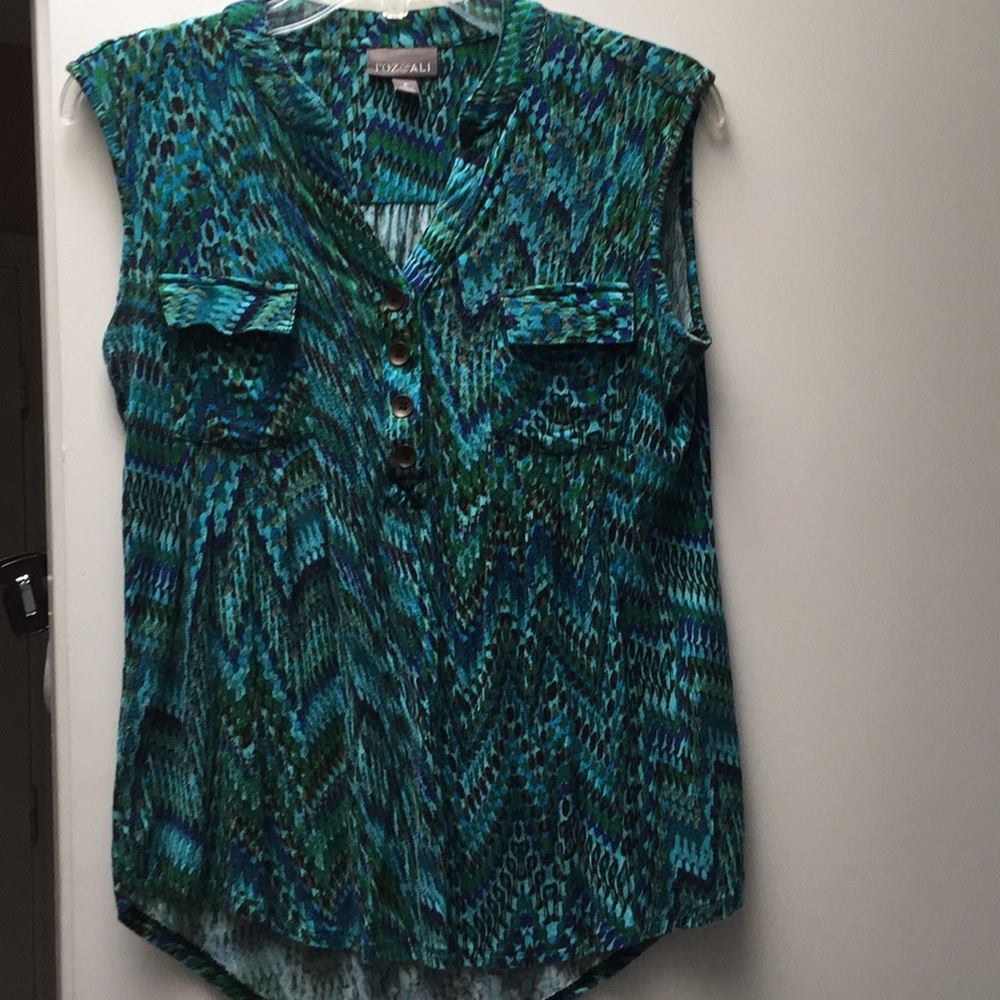 Roz & Ali Sleeveless Top